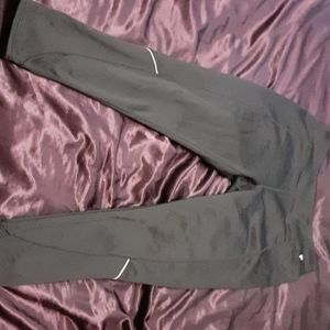 XL Fila leggings